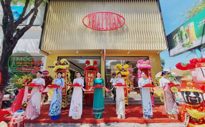 Khai trương cửa hàng, showroom áo dài Thái Tuấn Nha Trang